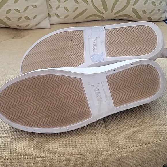 Toms Womens Bryce Suede Slip On Booties (Z) - Picture 7 of 8